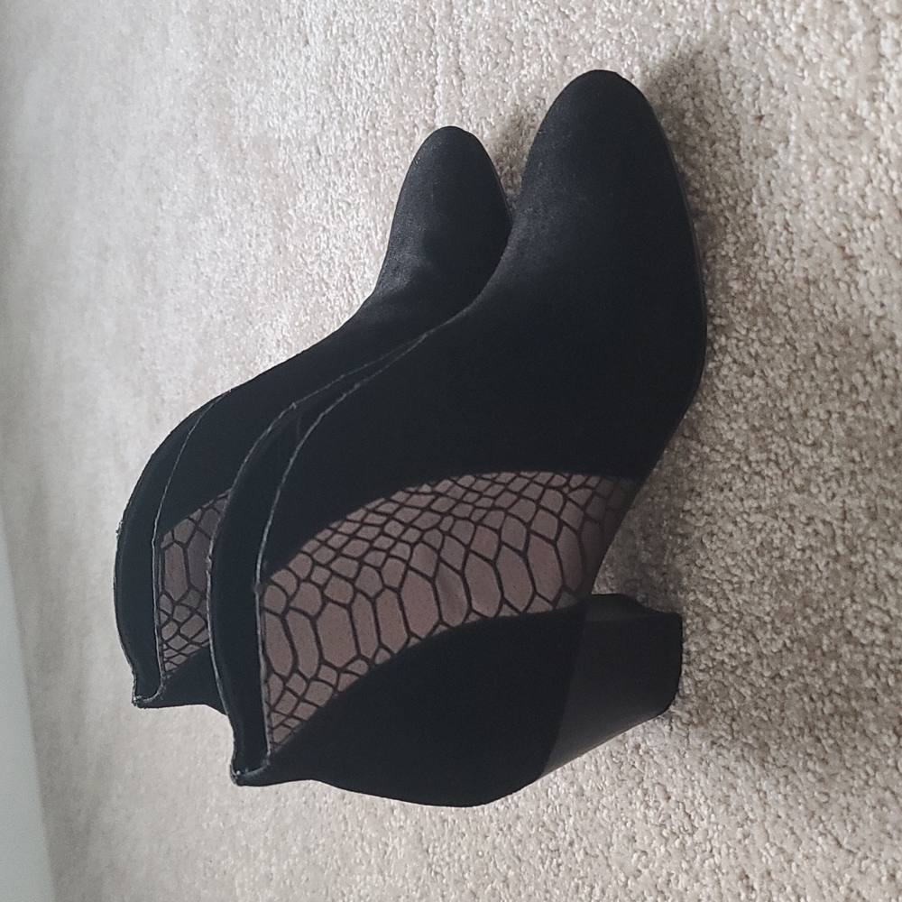 Victoria's secret booties